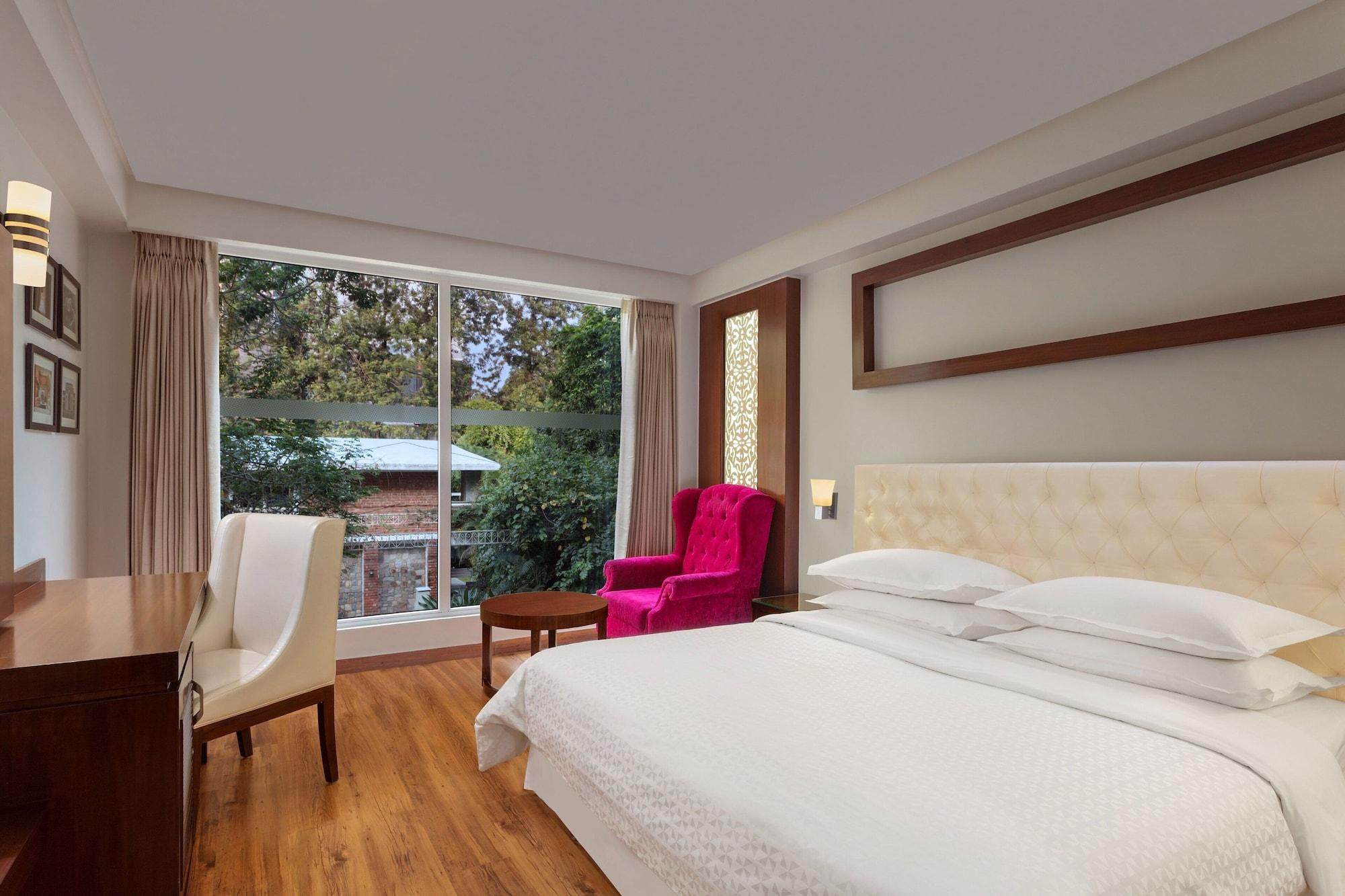 Hyatt Centric Rajpur Road Dehradun Hotel Buitenkant foto