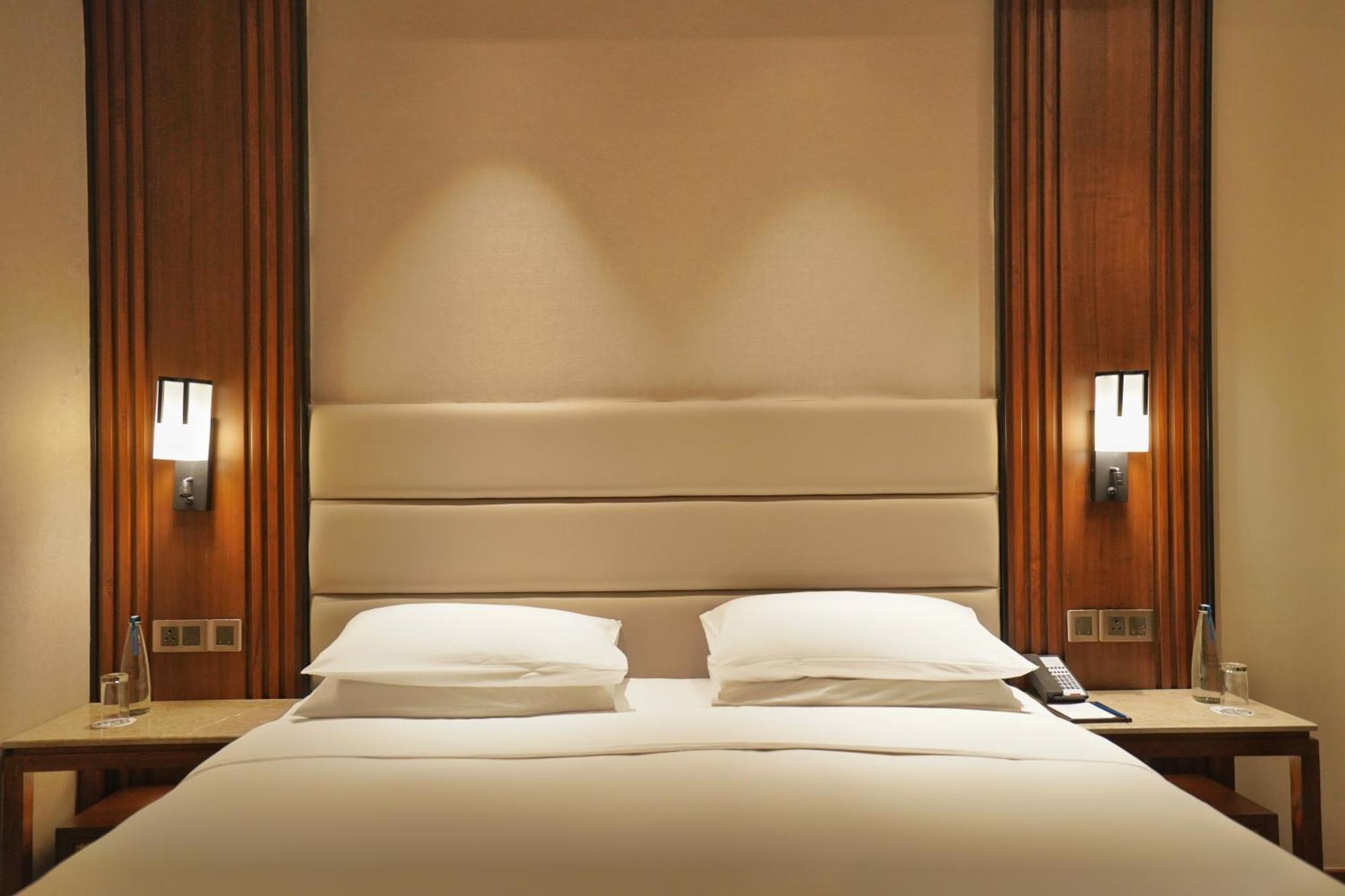 Hyatt Centric Rajpur Road Dehradun Hotel Buitenkant foto