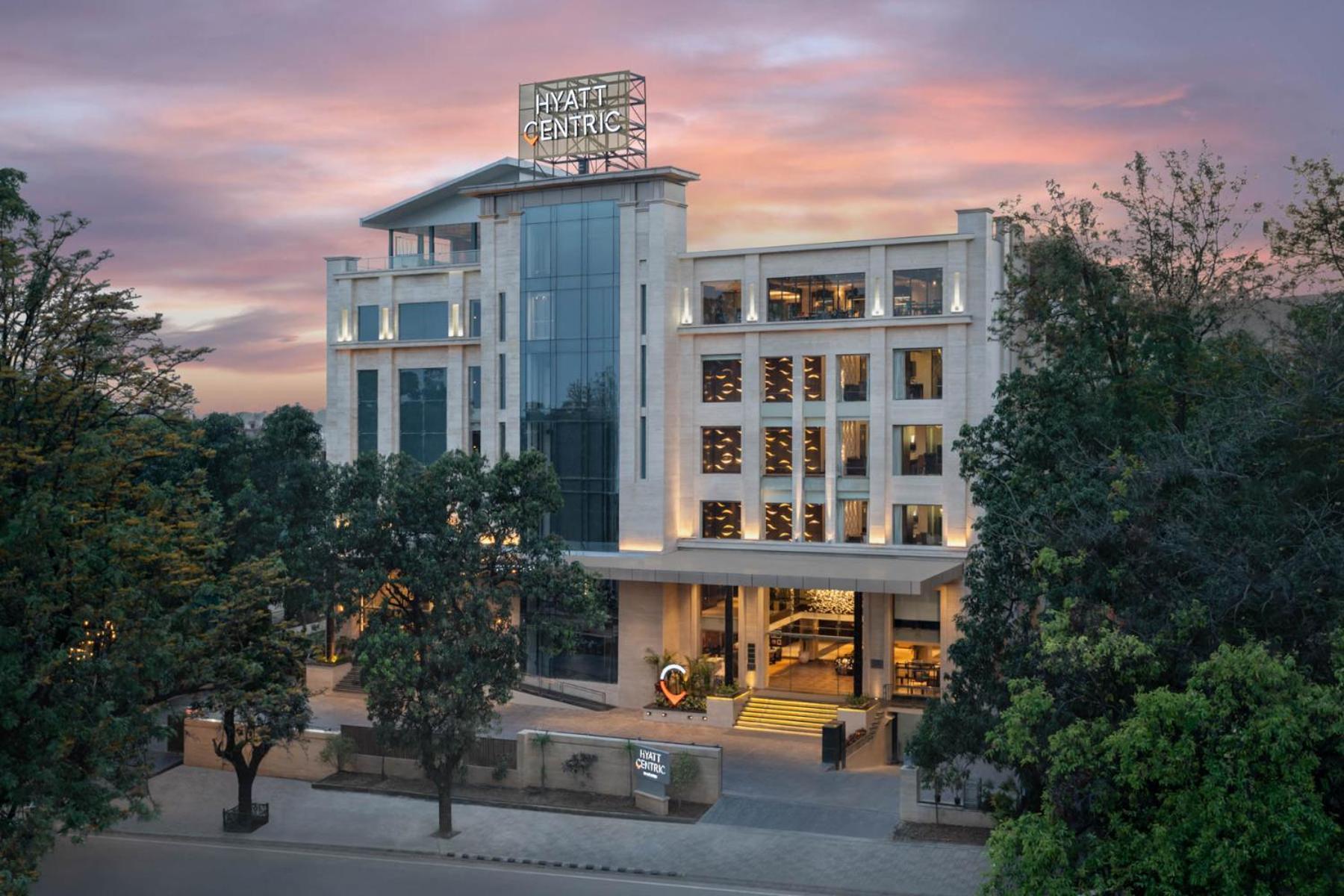 Hyatt Centric Rajpur Road Dehradun Hotel Buitenkant foto