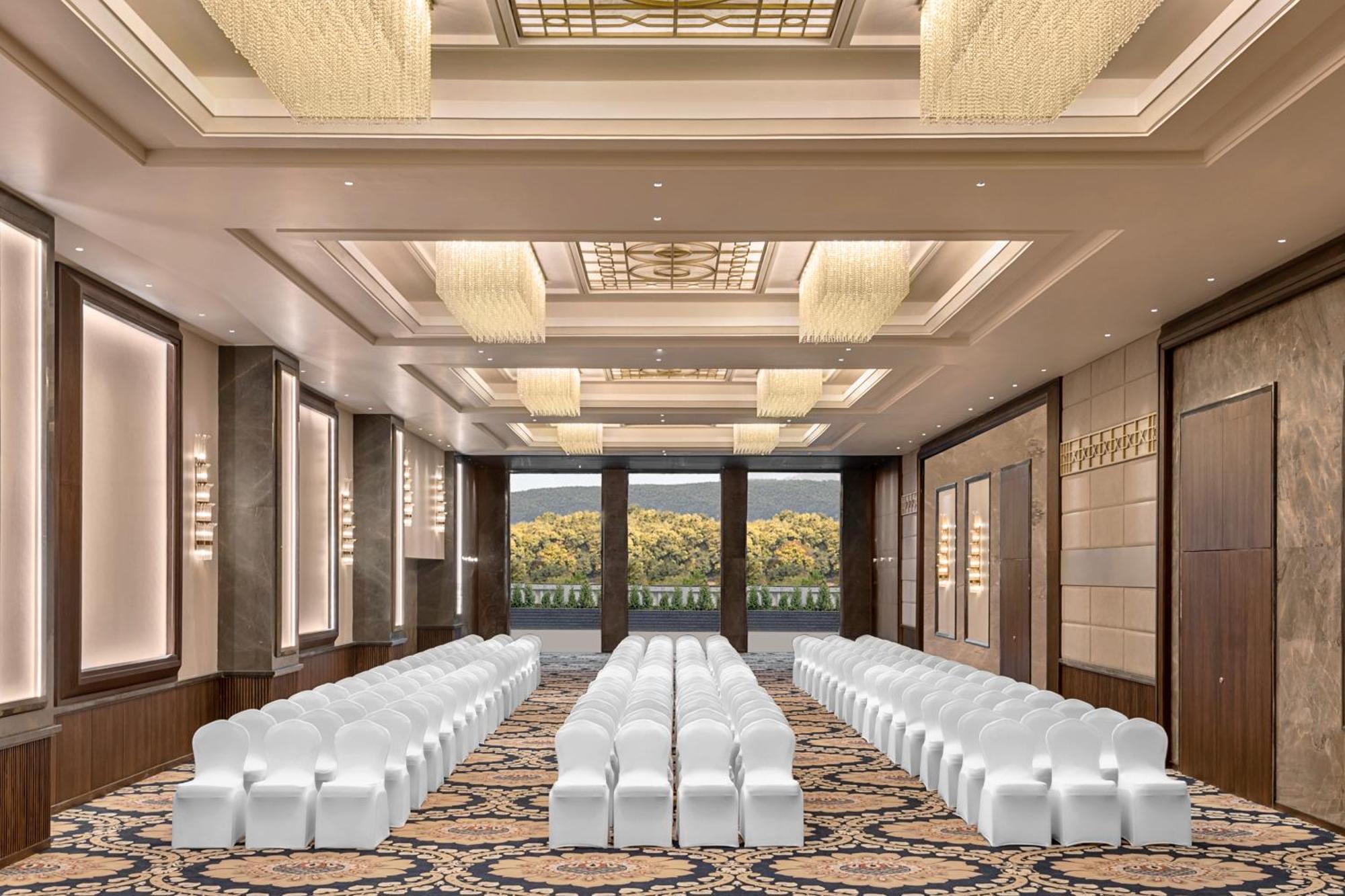 Hyatt Centric Rajpur Road Dehradun Hotel Buitenkant foto