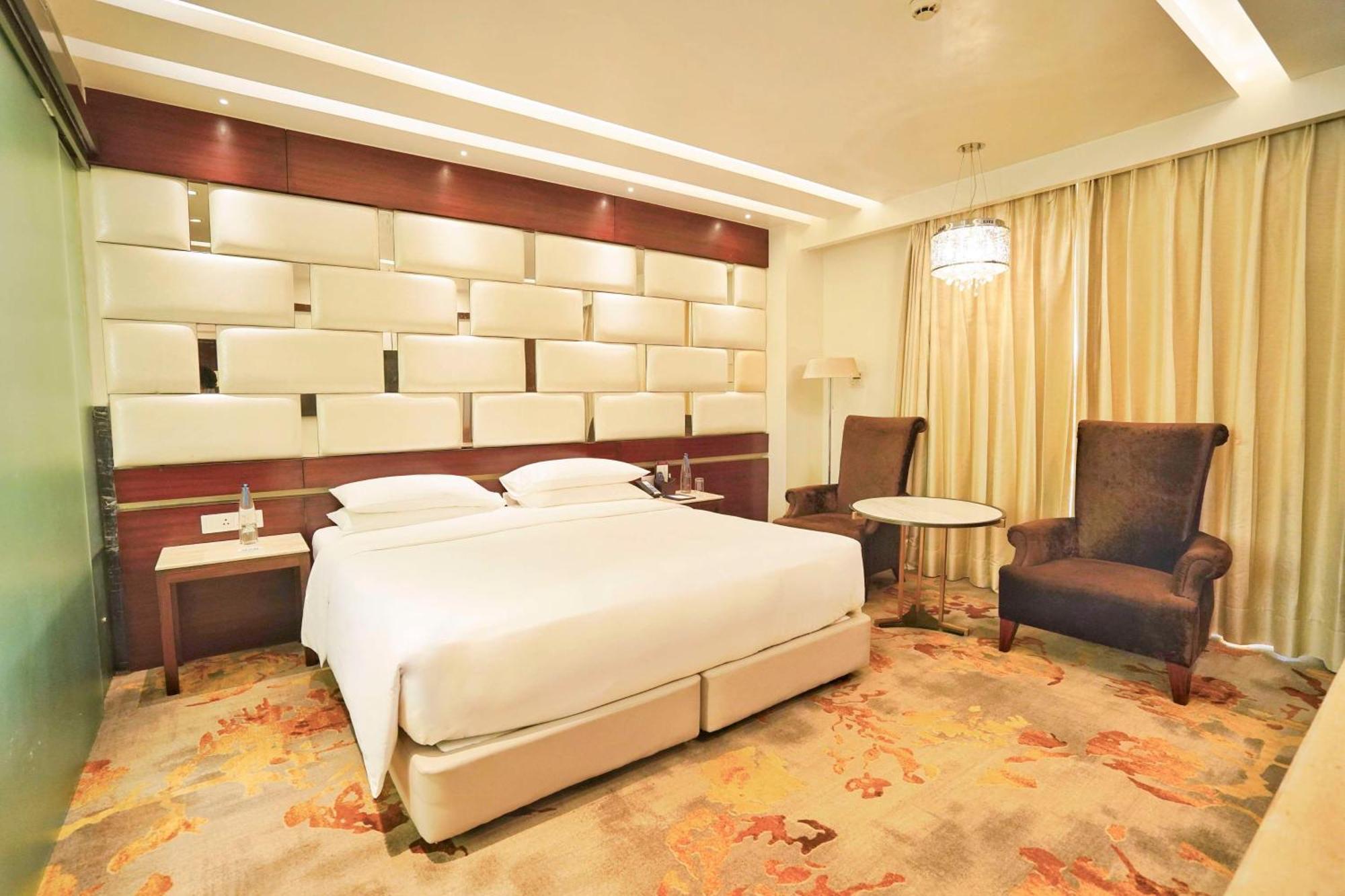 Hyatt Centric Rajpur Road Dehradun Hotel Buitenkant foto