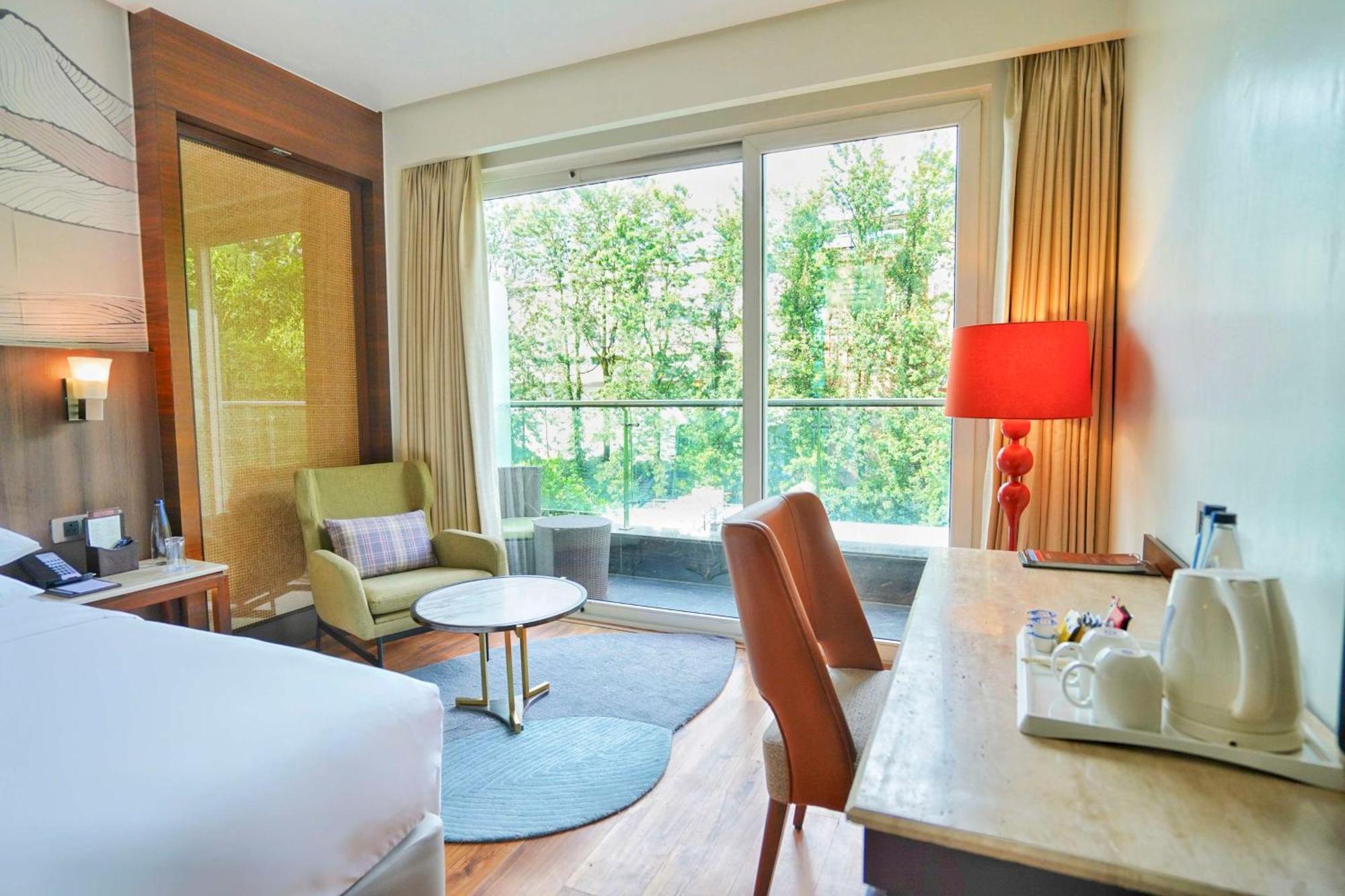 Hyatt Centric Rajpur Road Dehradun Hotel Buitenkant foto