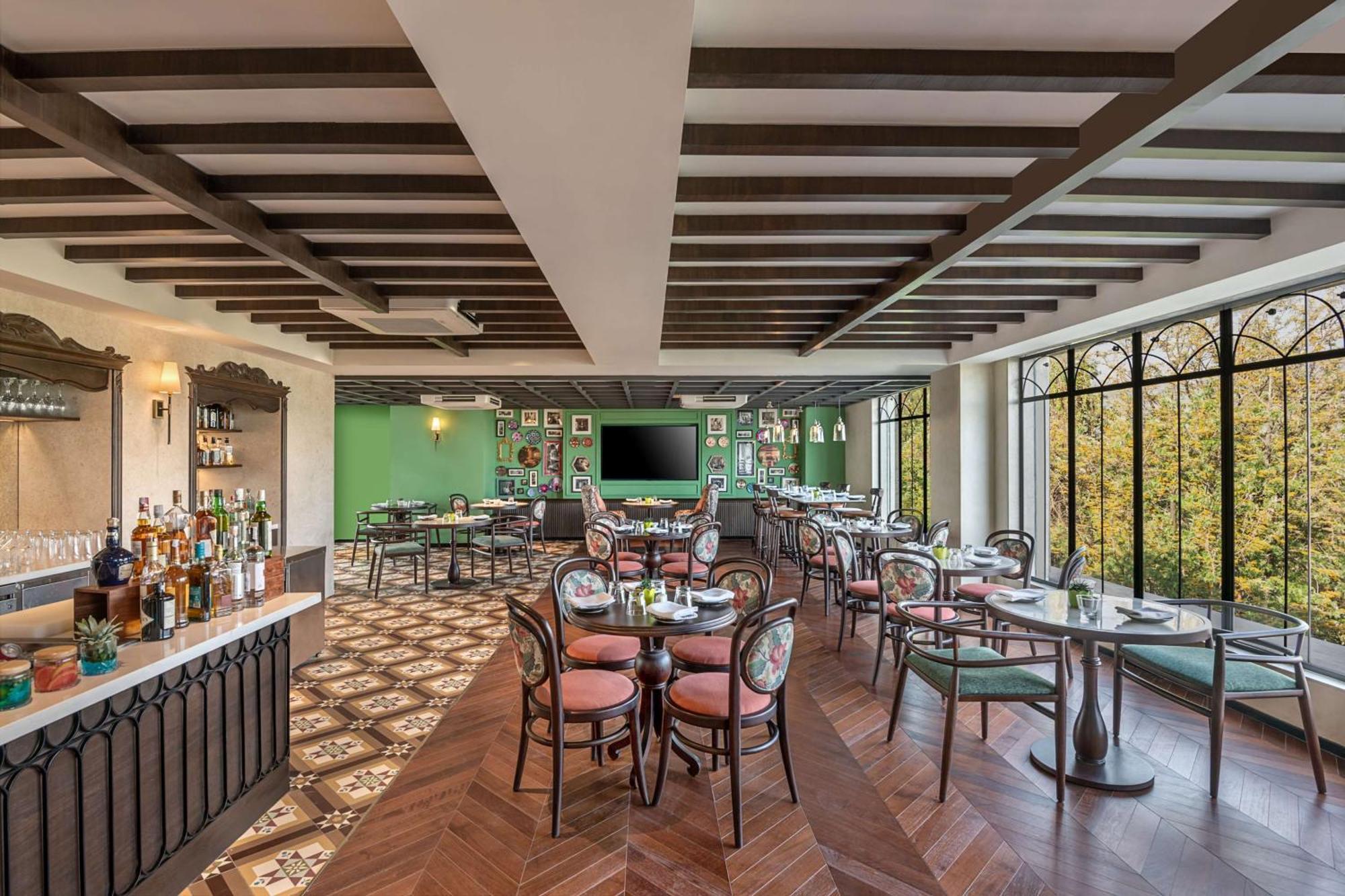 Hyatt Centric Rajpur Road Dehradun Hotel Buitenkant foto