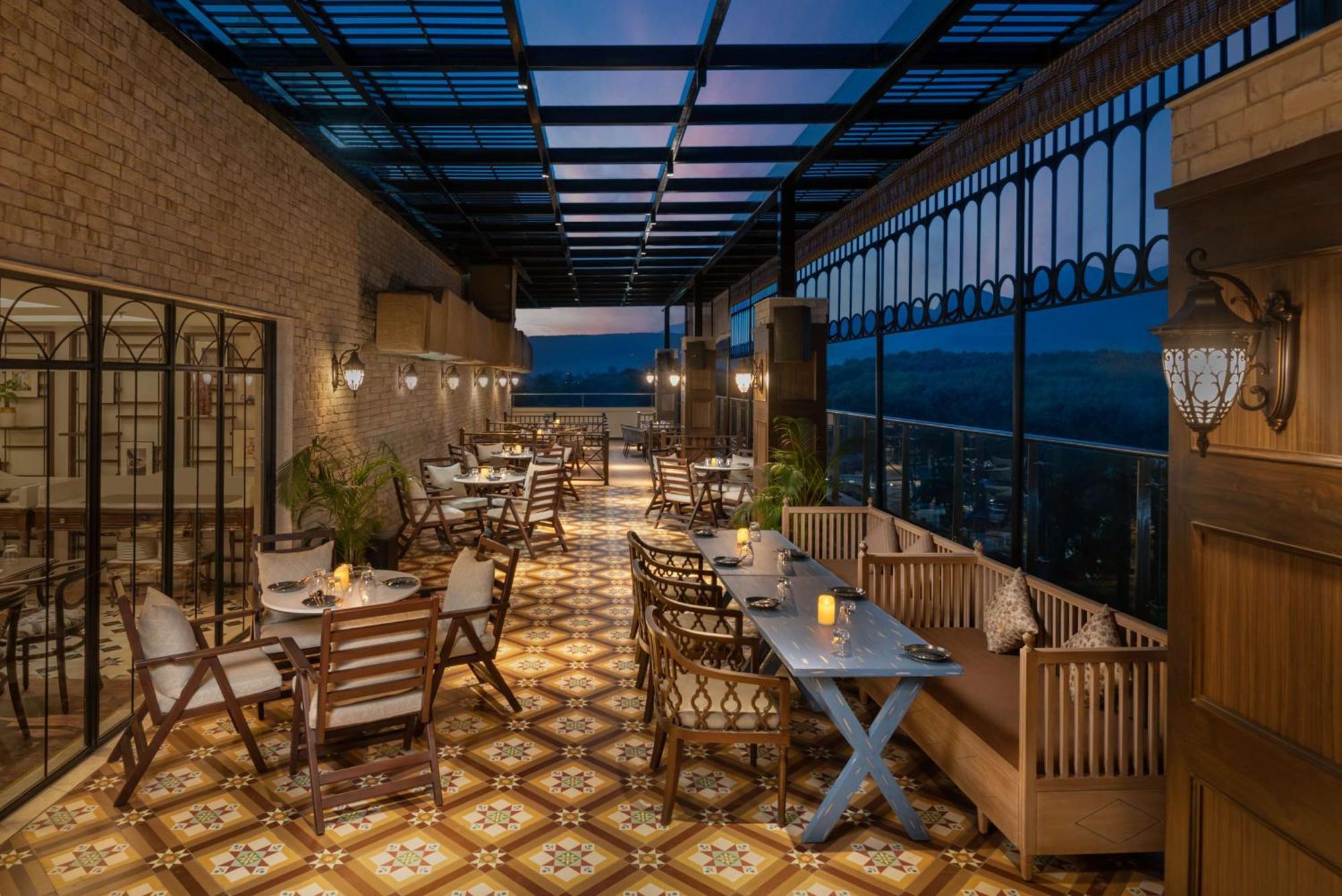 Hyatt Centric Rajpur Road Dehradun Hotel Buitenkant foto