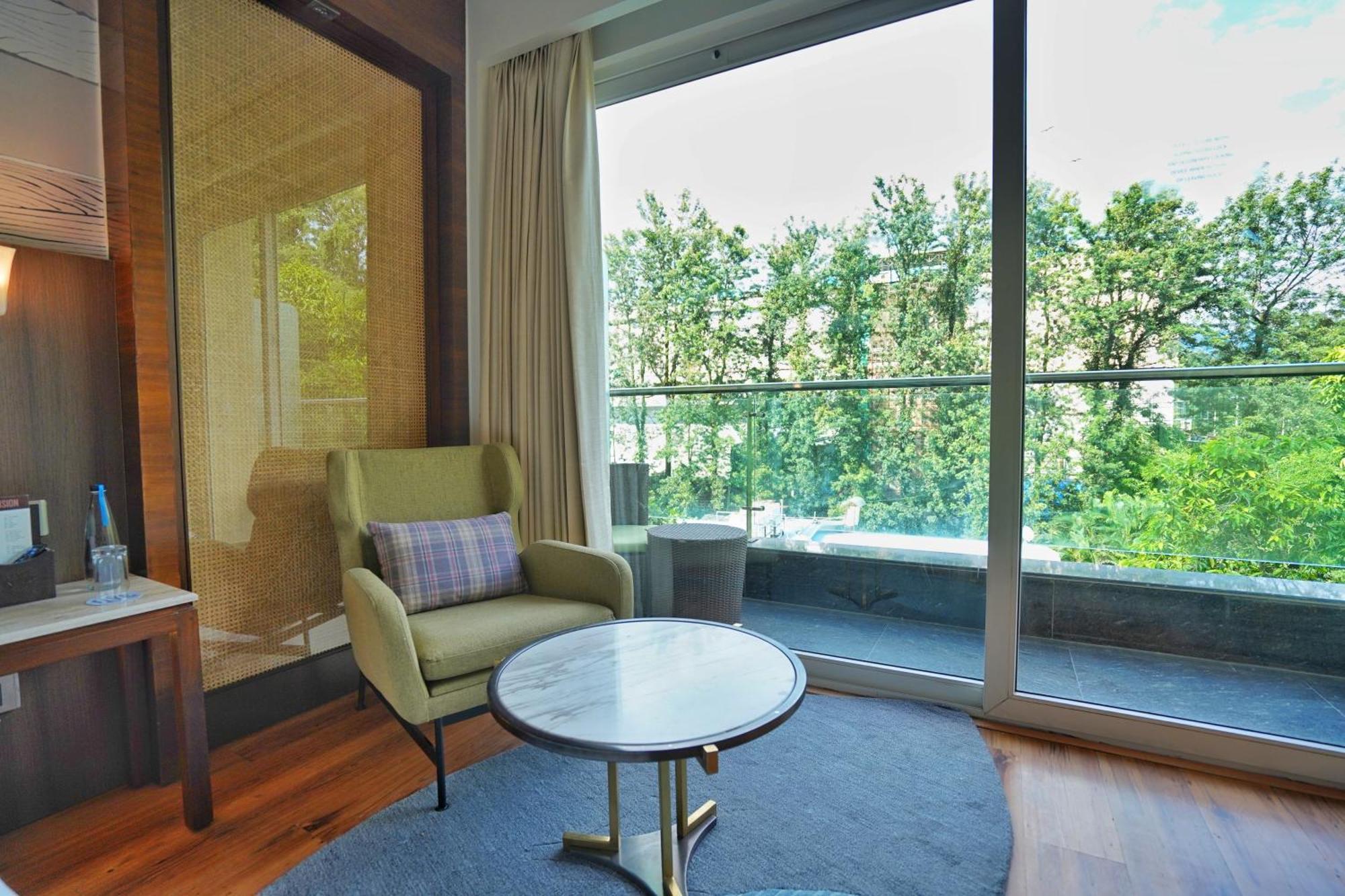 Hyatt Centric Rajpur Road Dehradun Hotel Buitenkant foto